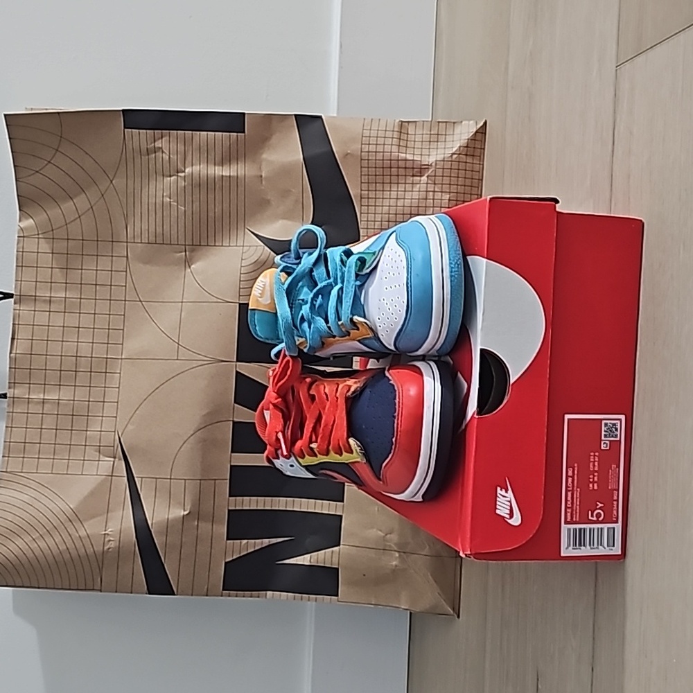 Nike Dunk Low BG Multi-Color size 5y